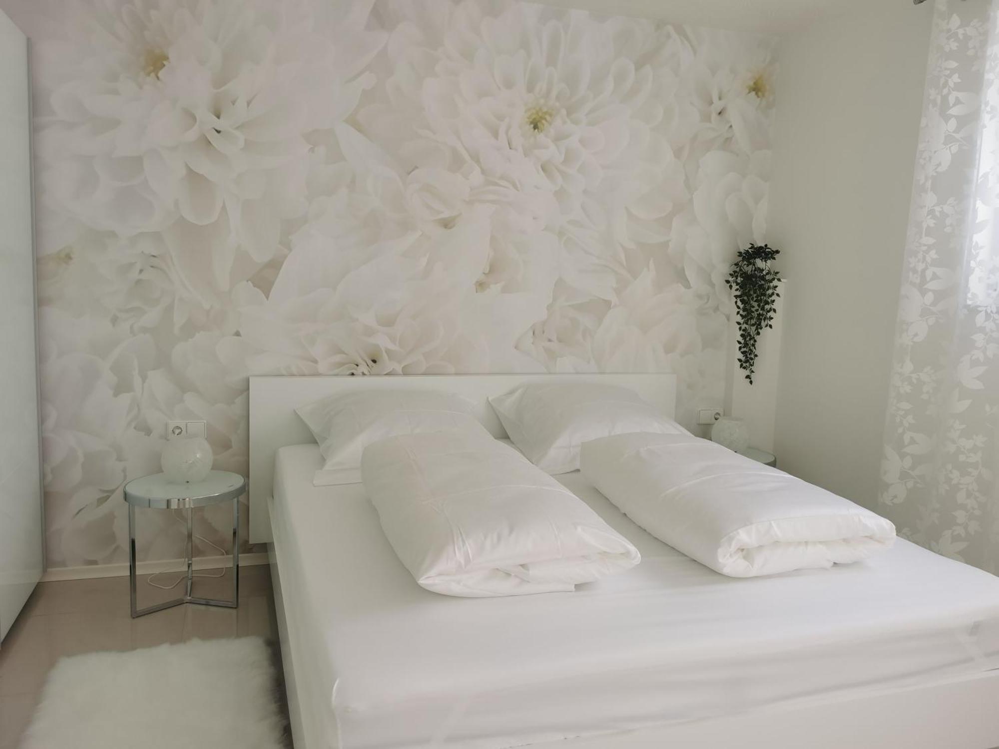 Ferienwohnung Edelweiss รูสท์ ภายนอก รูปภาพ